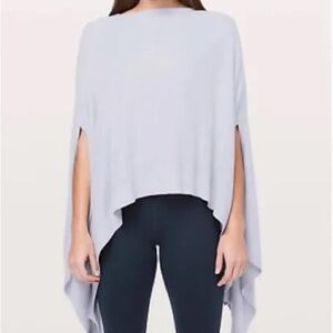 Lululemon Athletica Silver Flow Alpine Forward Flow Cape/Poncho,OS
